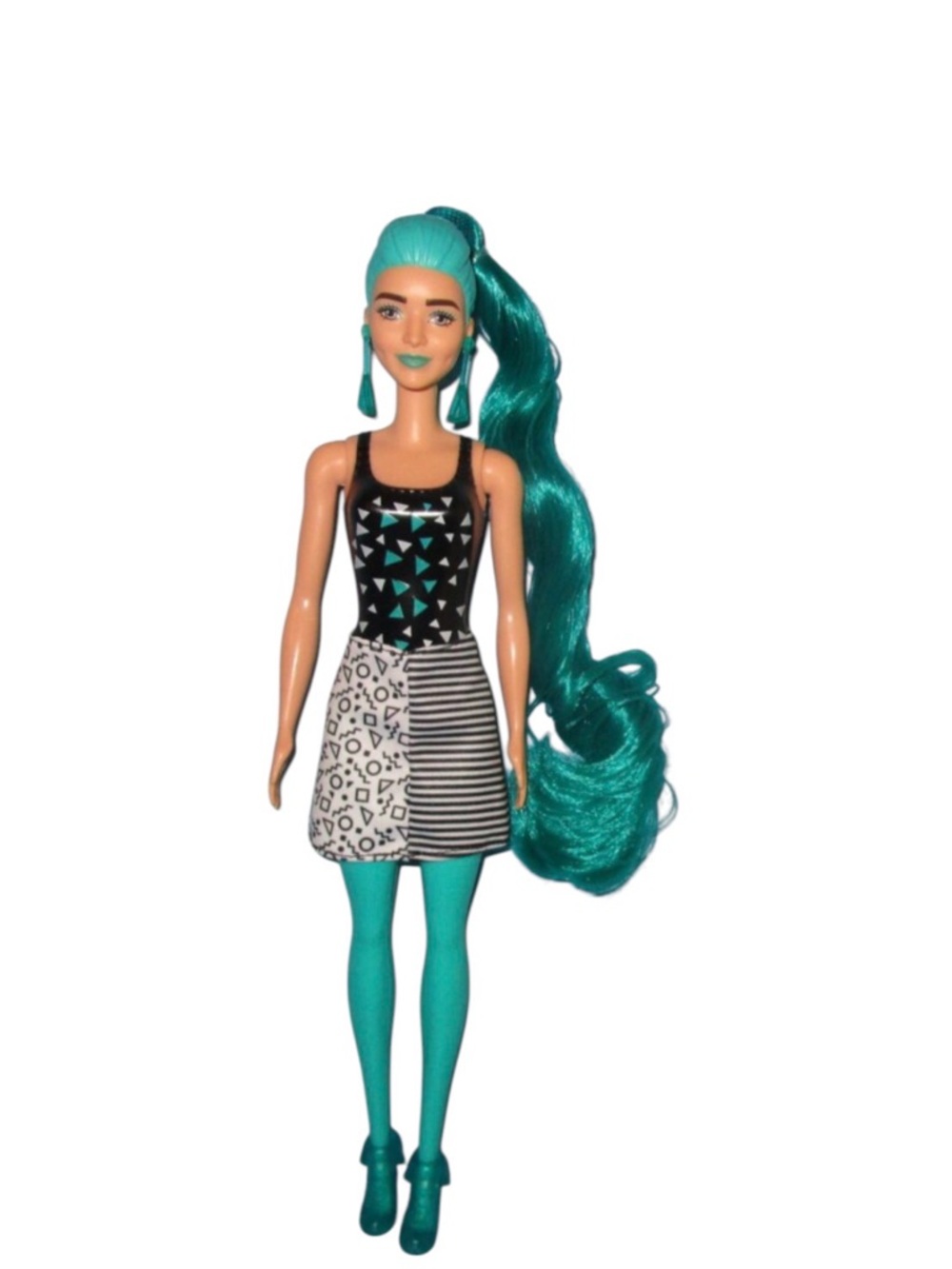 2019 Color Reveal Barbie Doll Green Hair Triangle Print Top
